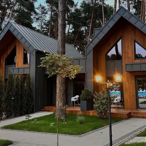 Індивідуальний відпочинковий будинок у комплексі «Золотий Лев». Селище Смига.